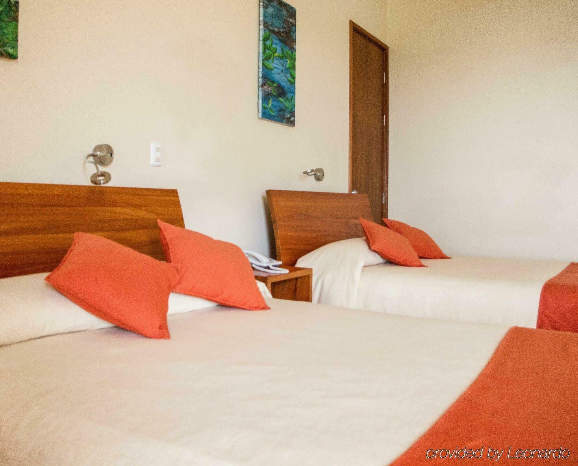 Finch Bay Galapagos Hotel Пуэрто-Айора Экстерьер фото